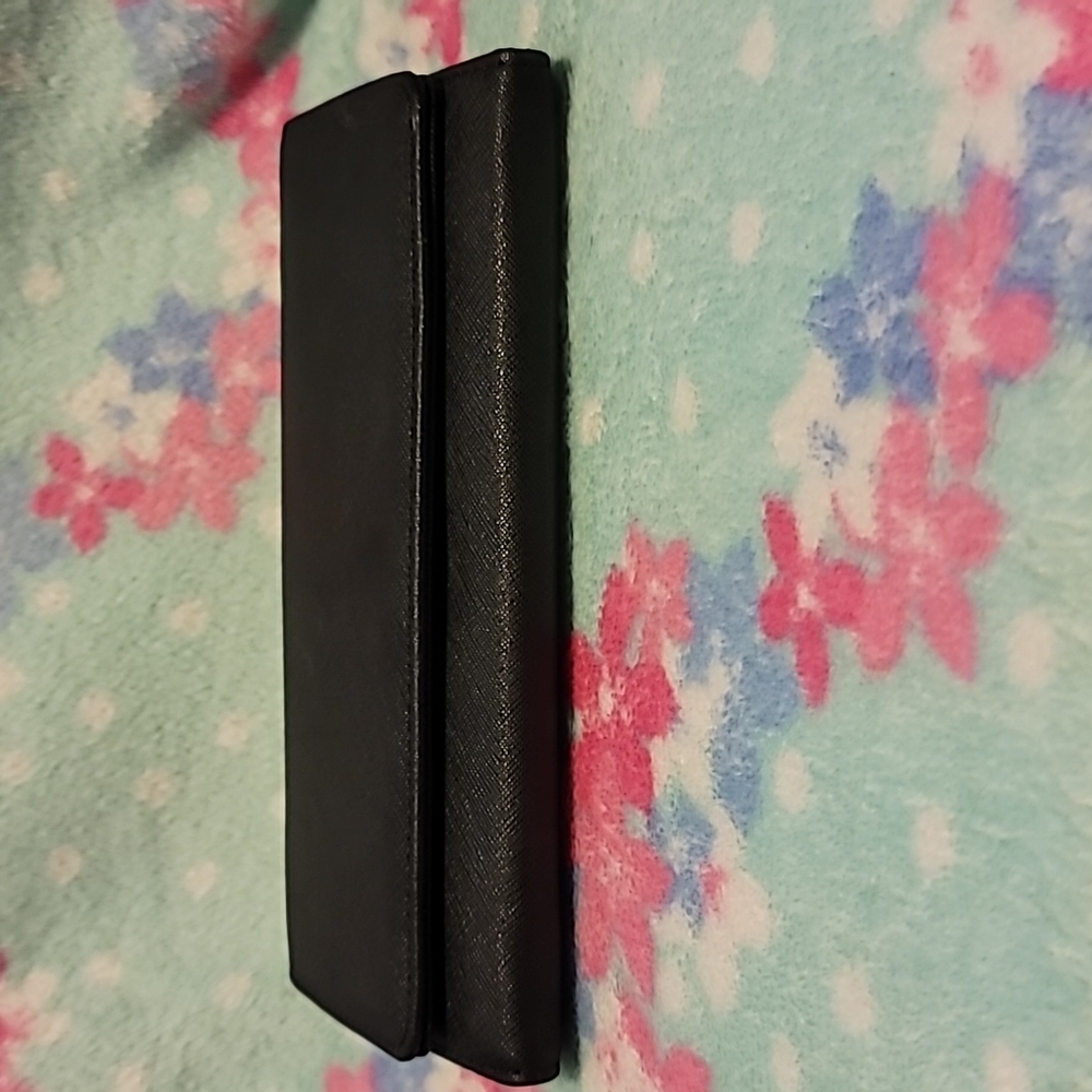 Black Clutch / Wallet - Picture 4 of 14
